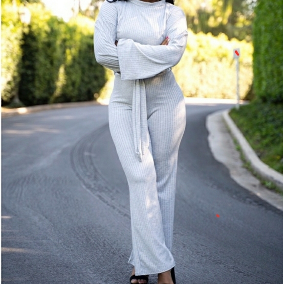 Femme Luxe high waisted set NWOT - Picture 2 of 8